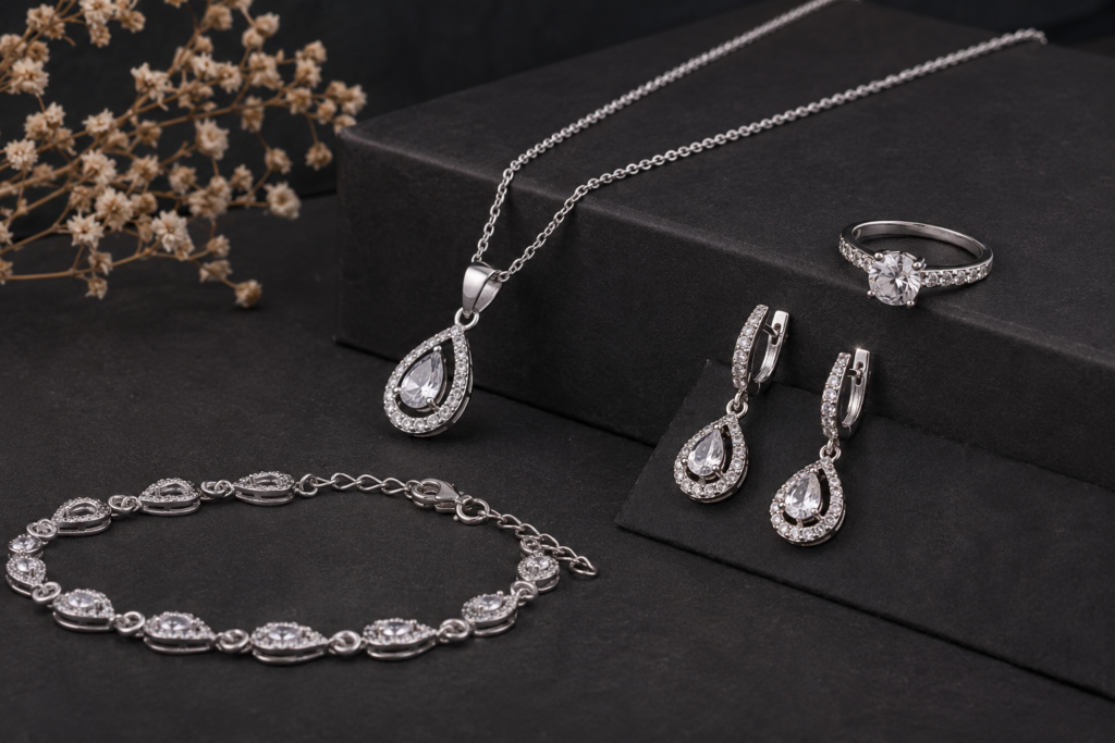How to Choose the Best Silver Jewellery Shop in RS Puram